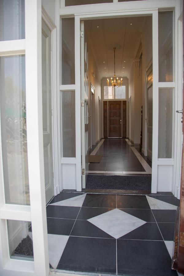 B&B Groepsaccommodatie De Pastorie Lage Mierde Экстерьер фото
